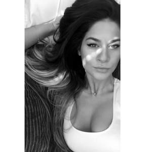 Meet your Posher, Diana